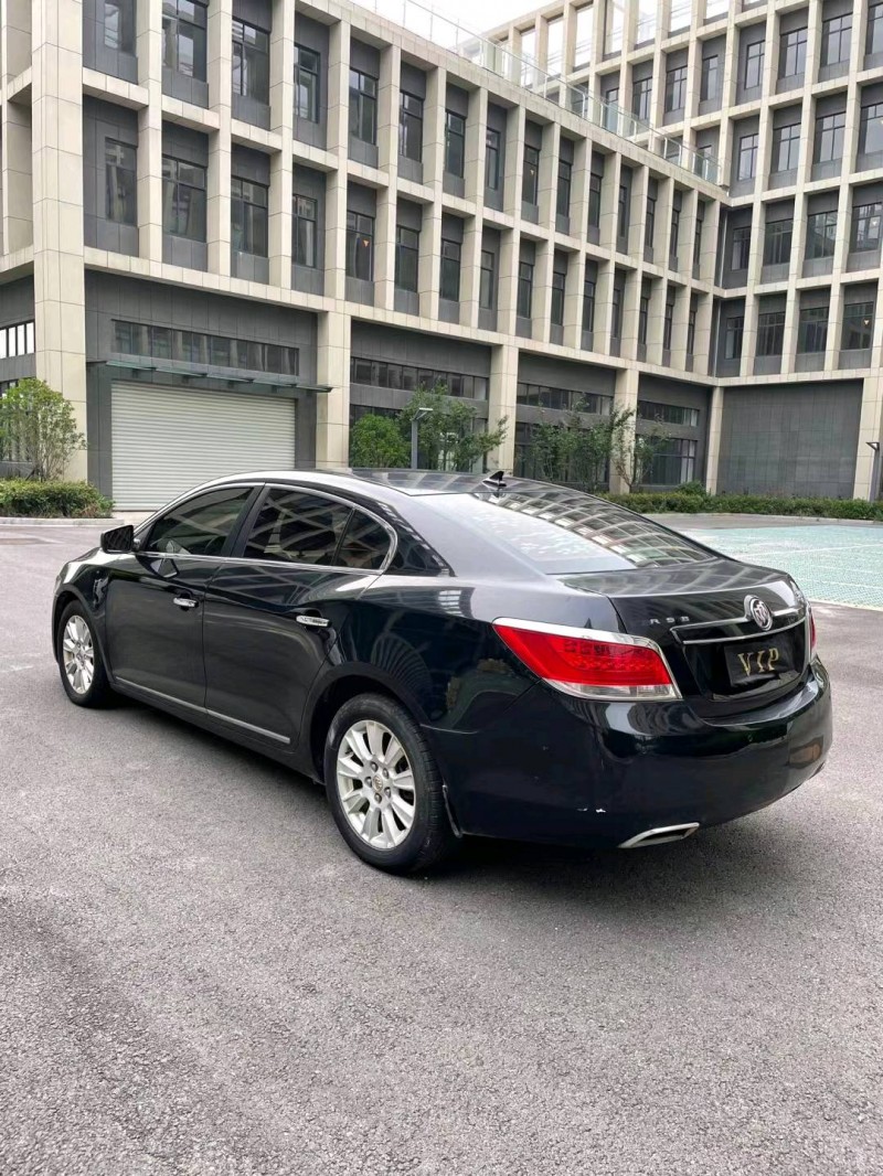 徐州13年别克君越2