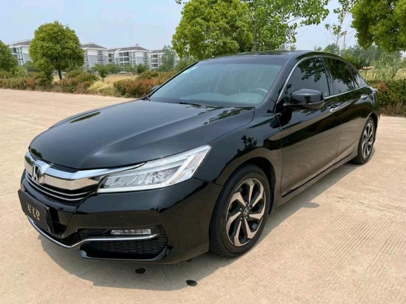 盐城16年本田雅阁8