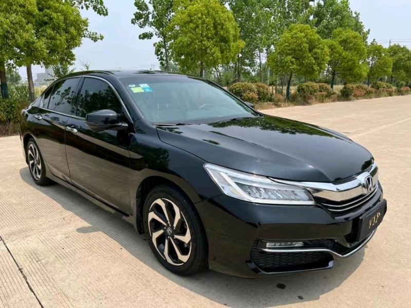 盐城16年本田雅阁7