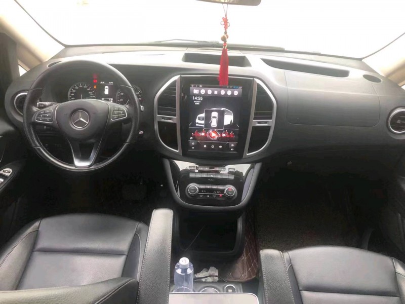 烟台18年奔驰威霆5