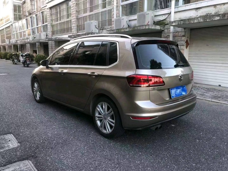 徐州17年大众高尔夫7