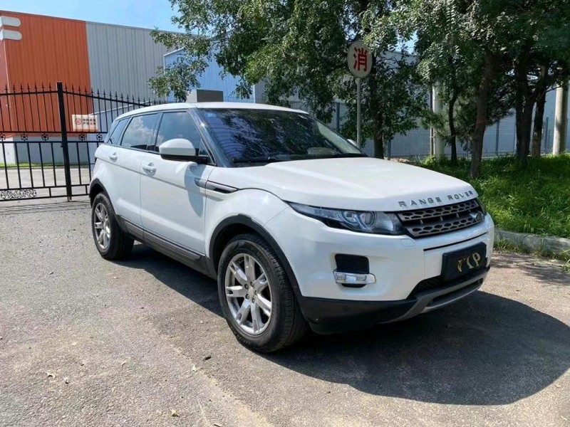 沈阳14年路虎极光3