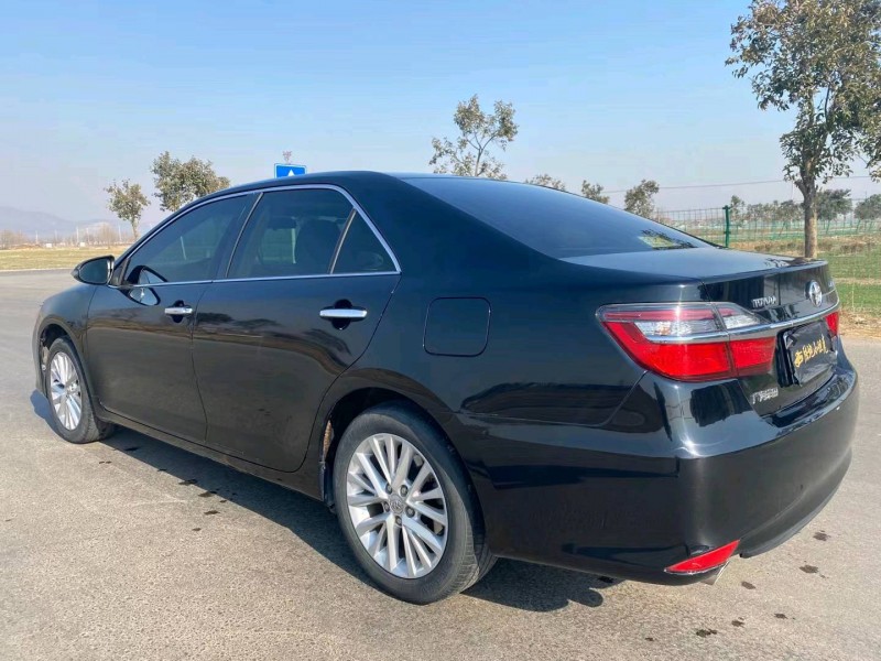 徐州15年丰田凯美瑞5