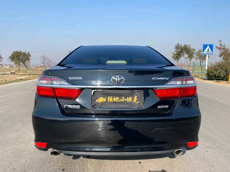 徐州15年丰田凯美瑞4