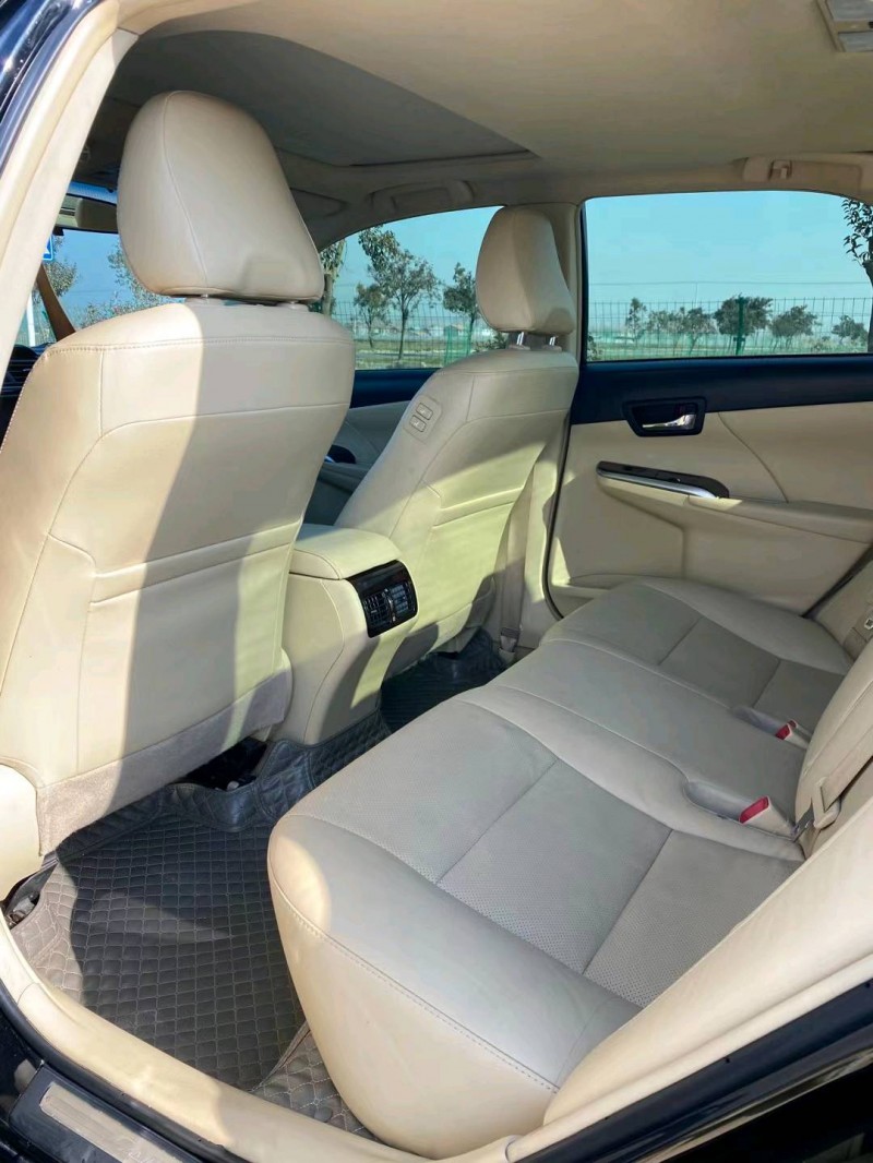 徐州15年丰田凯美瑞3