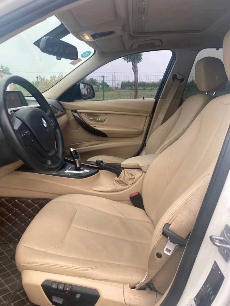 徐州13年宝马3系9