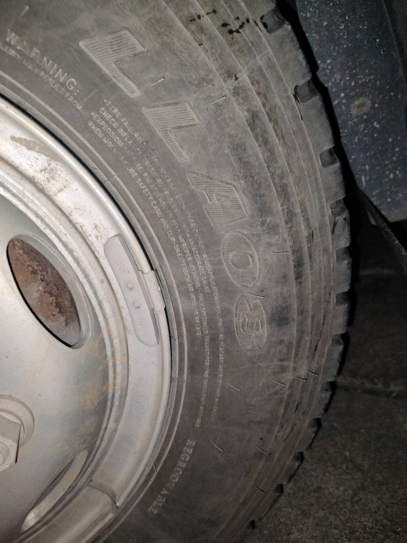 广州21年解放解放卡车4