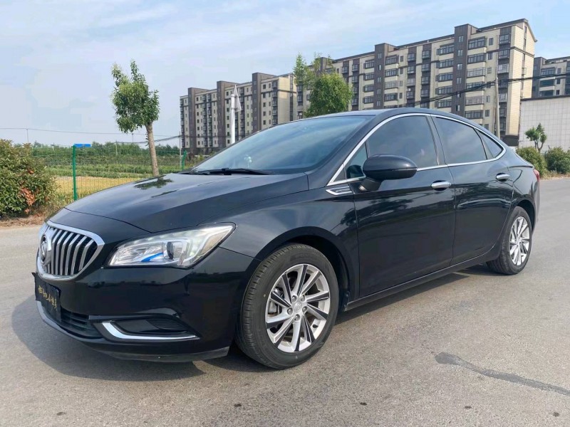 徐州17年别克威朗2