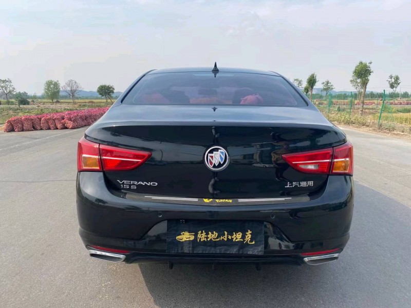 徐州17年别克威朗6