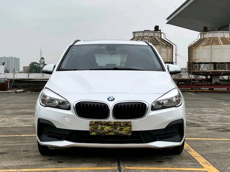 东莞19年宝马2系1