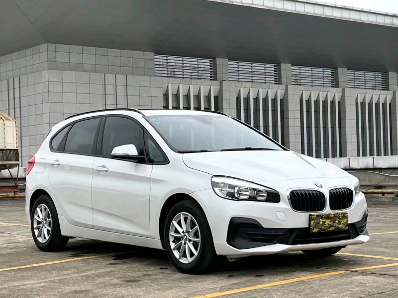 东莞19年宝马2系3