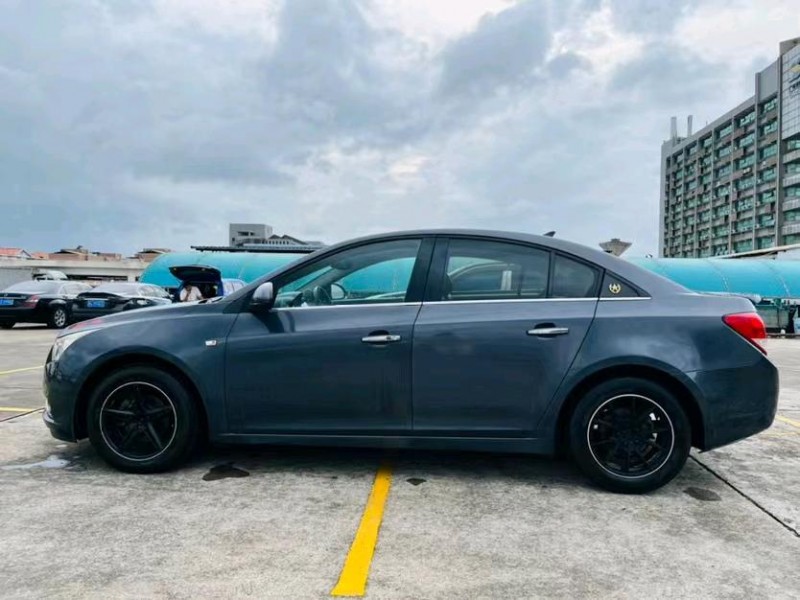 东莞11年雪佛兰科鲁兹7