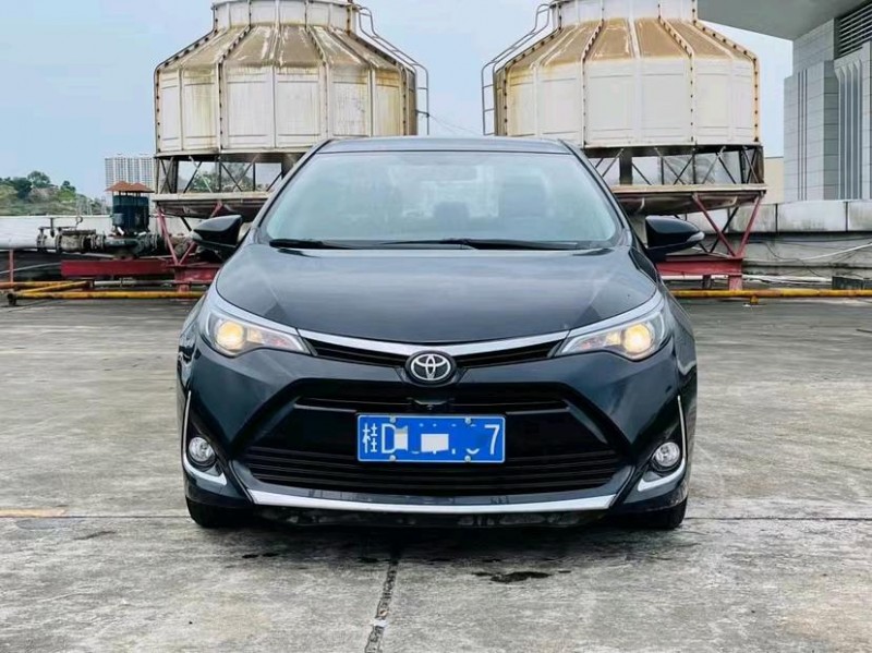 东莞18年丰田雷凌9