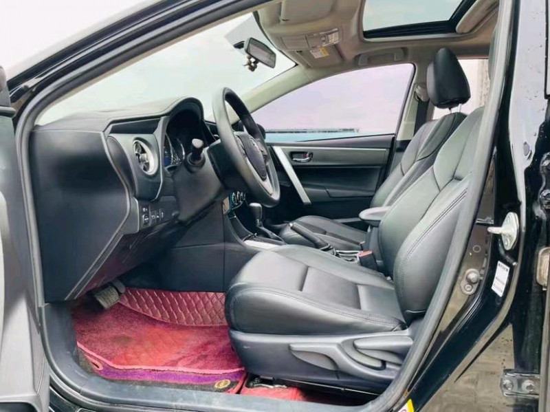 东莞18年丰田雷凌6