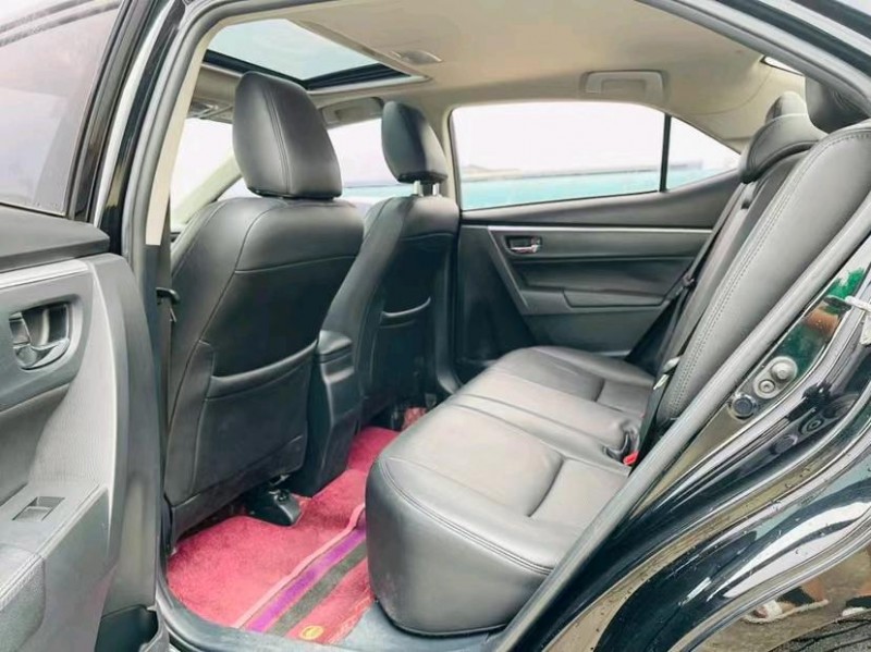 东莞18年丰田雷凌4