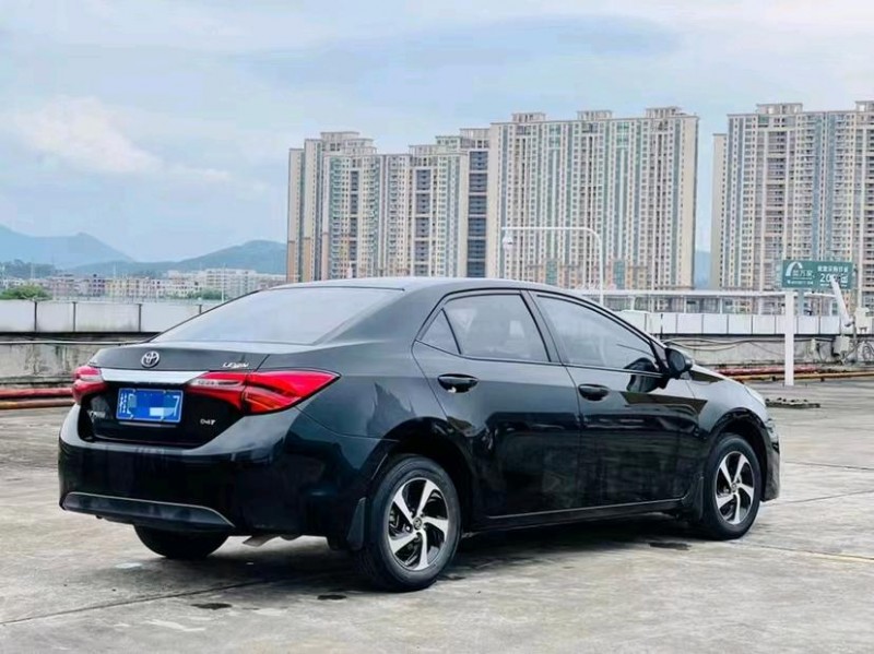 东莞18年丰田雷凌3