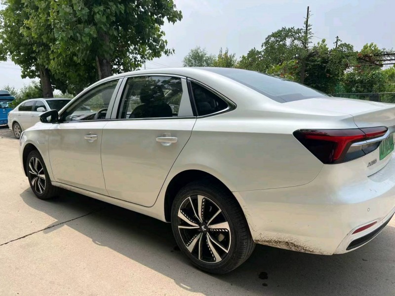 保定22年上汽集团飞凡ER67