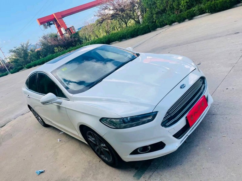 烟台15年福特蒙迪欧8