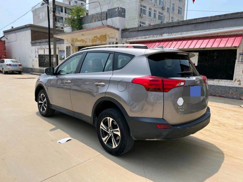 保定16年豐田RAV4榮放9