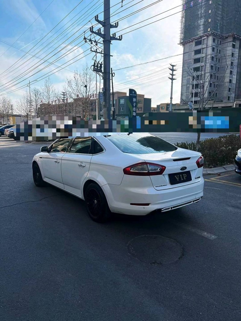 烟台12年福特蒙迪欧-致胜8