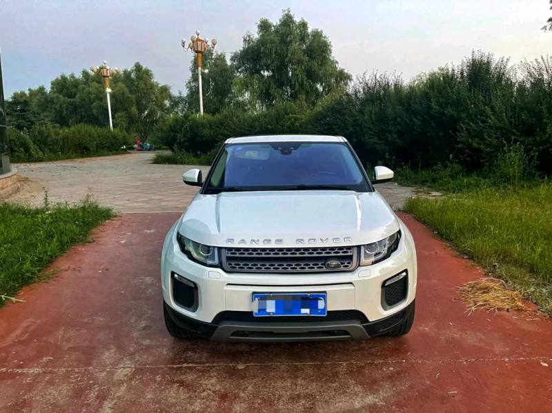 潍坊17年路虎极光1