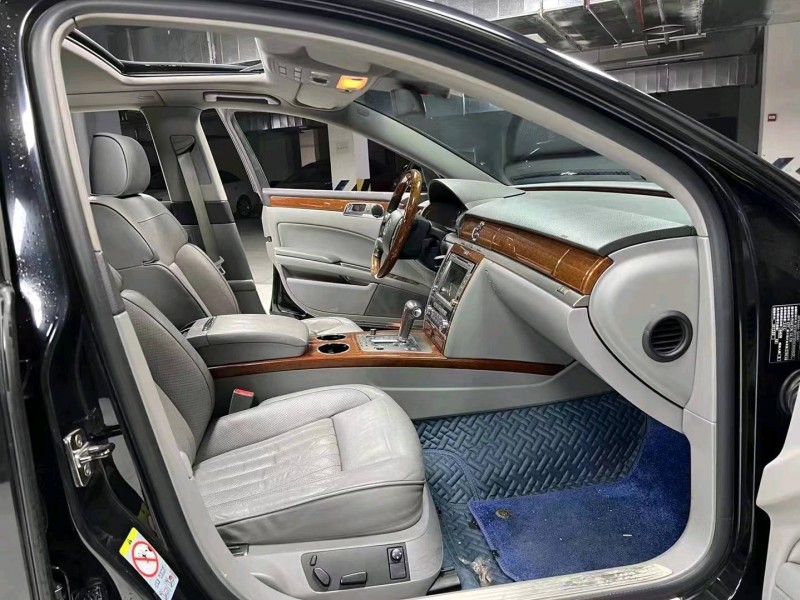 成都12年大众辉腾7