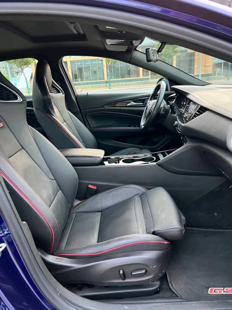 徐州21年别克君威6