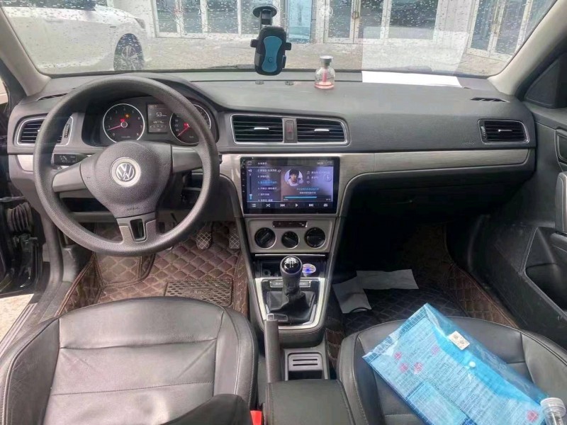 北京18年大众朗逸5