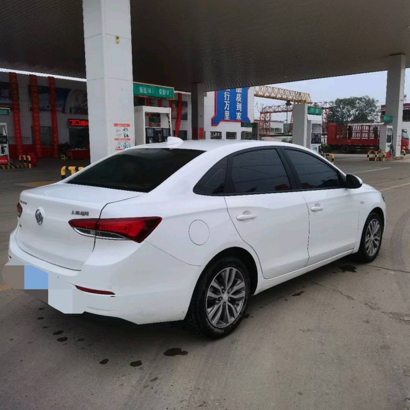 保定19年别克英朗4