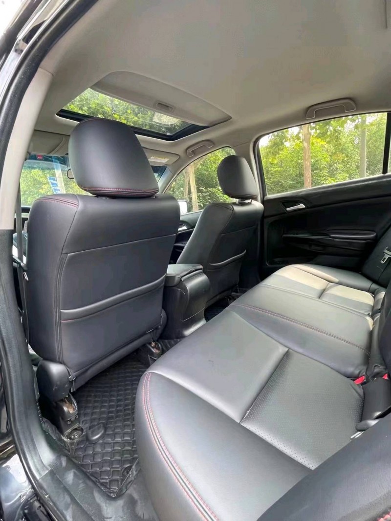 保定13年本田雅阁9