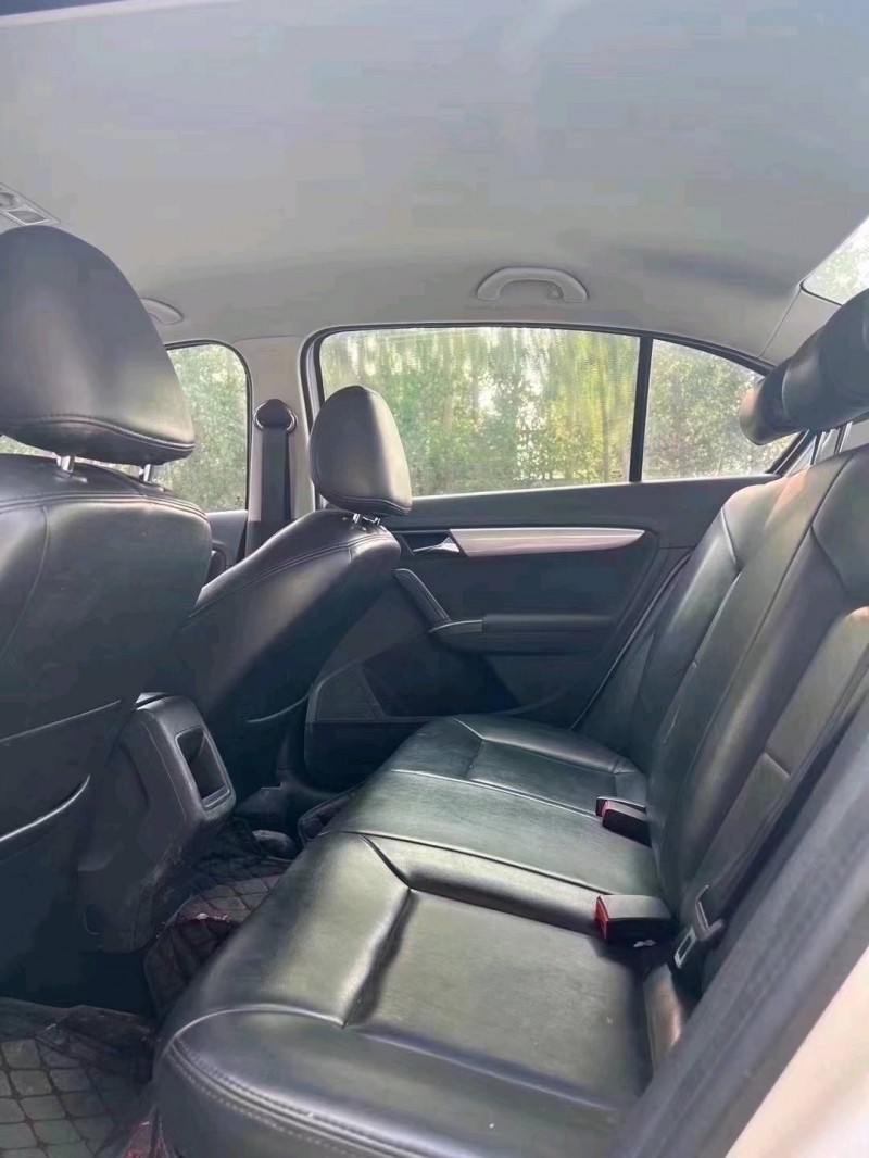 北京17年大众朗逸4