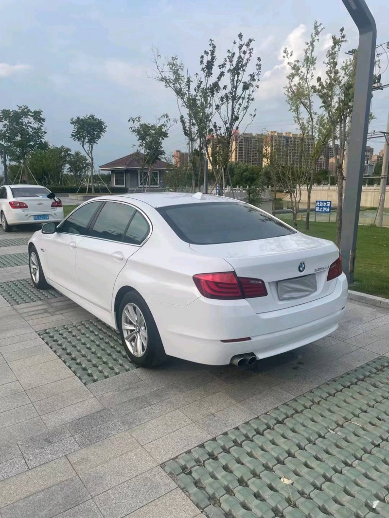 徐州11年宝马5系4