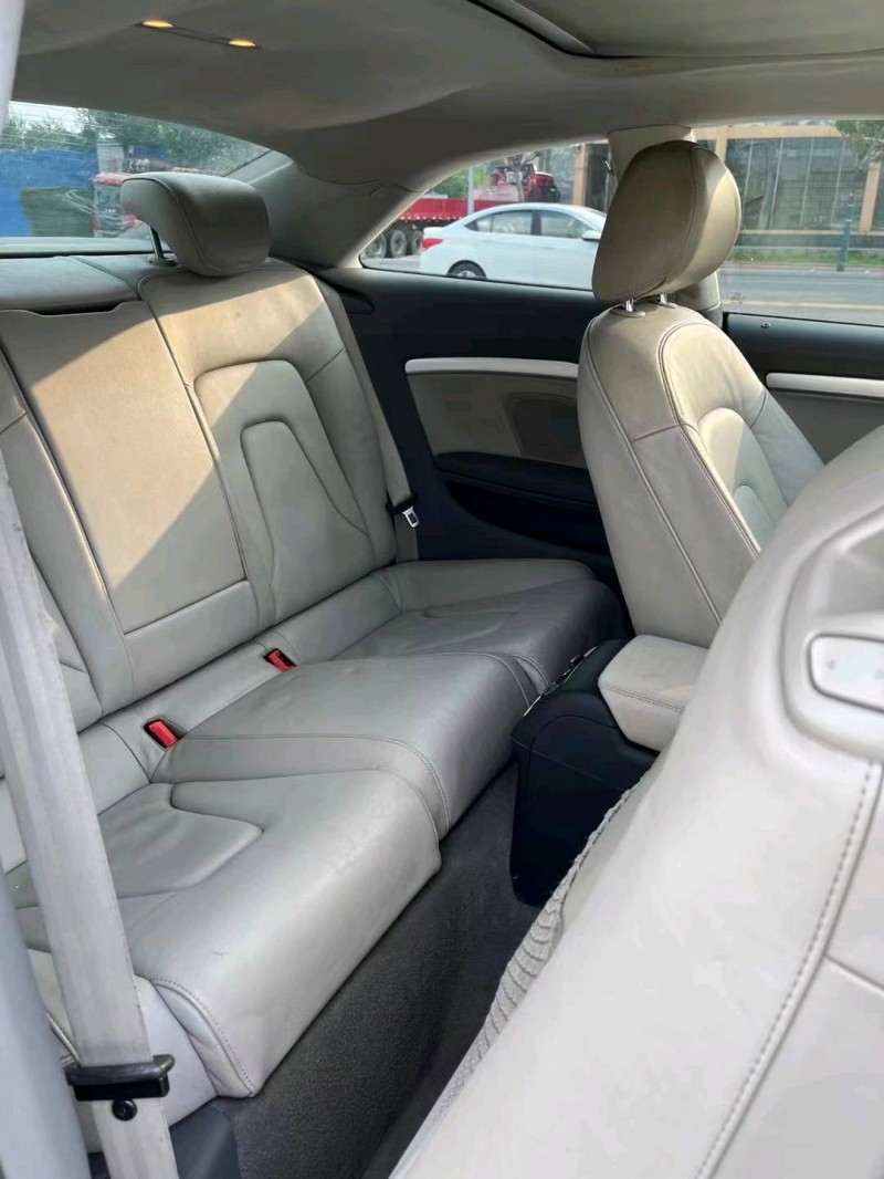 徐州12年奥迪A55