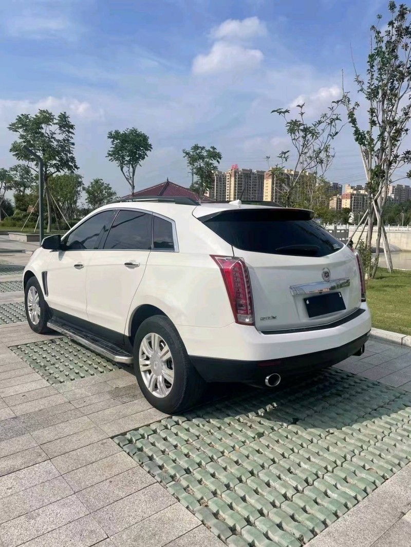 徐州15年凯迪拉克SRX4