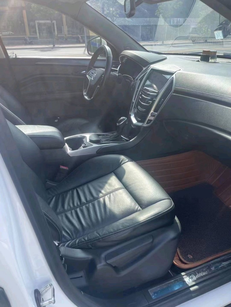 徐州15年凯迪拉克SRX6