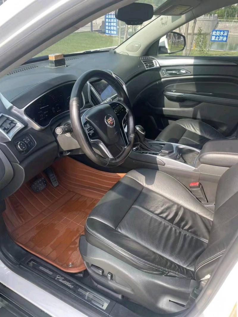 徐州15年凯迪拉克SRX7