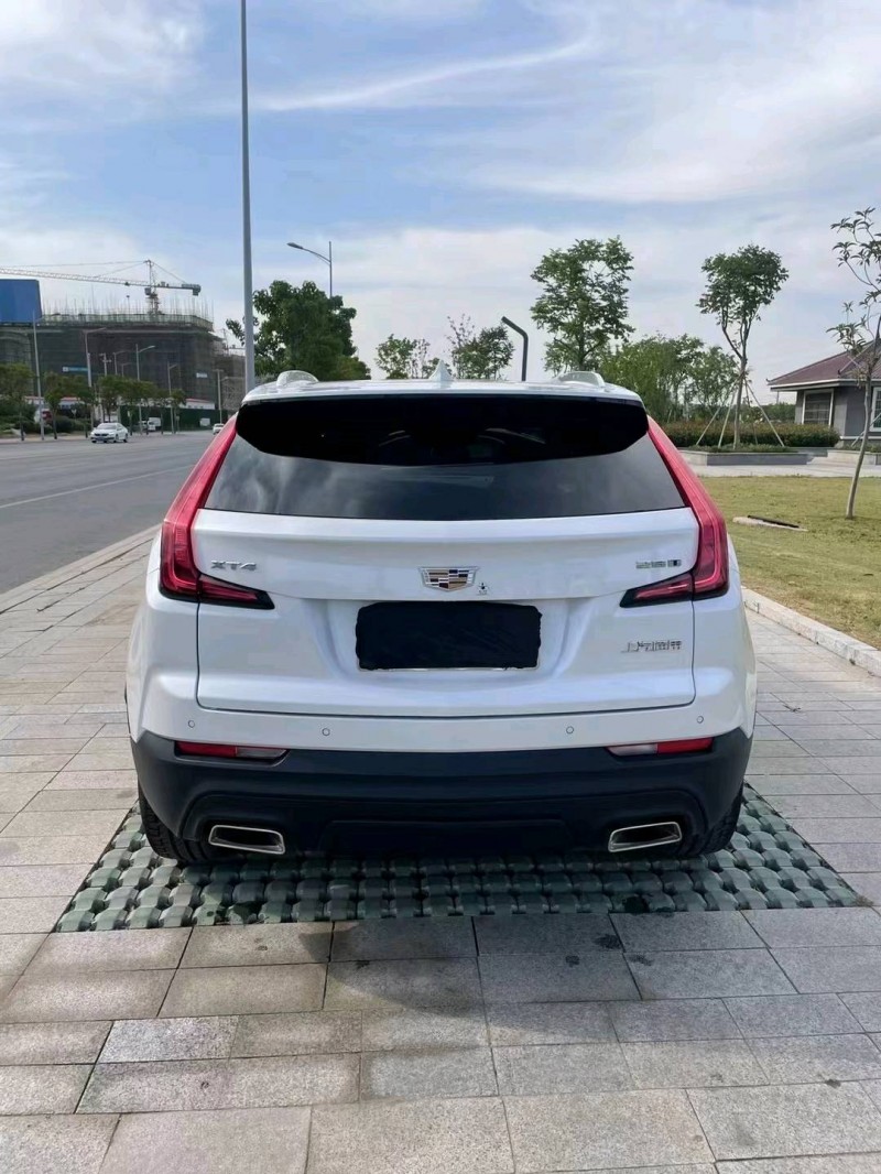 徐州20年凯迪拉克XT49