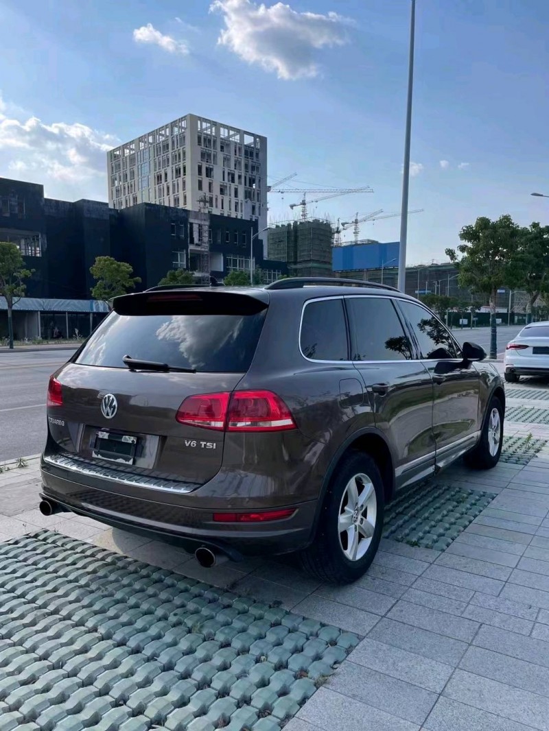 徐州13年大众途锐8