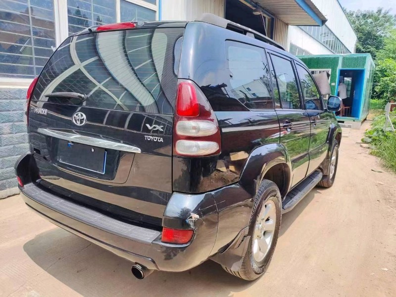 北京10年丰田普拉多6