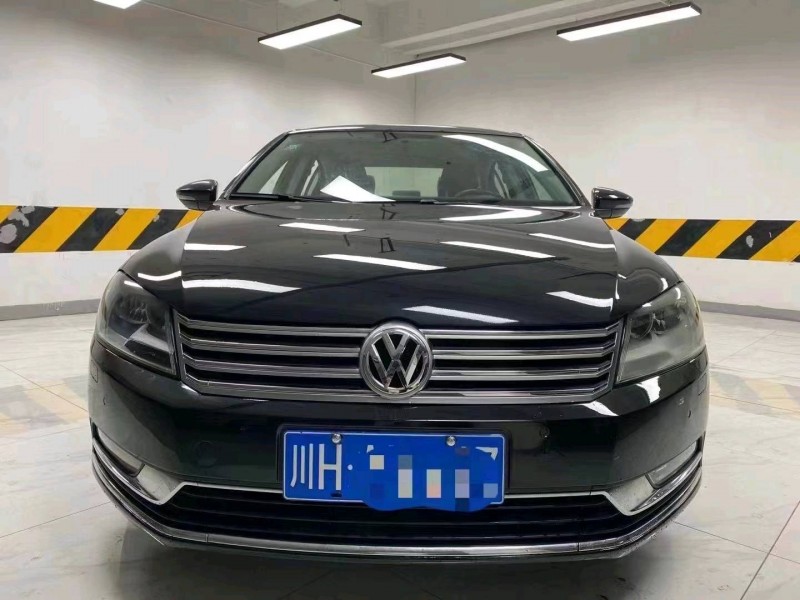 成都17年大众迈腾1