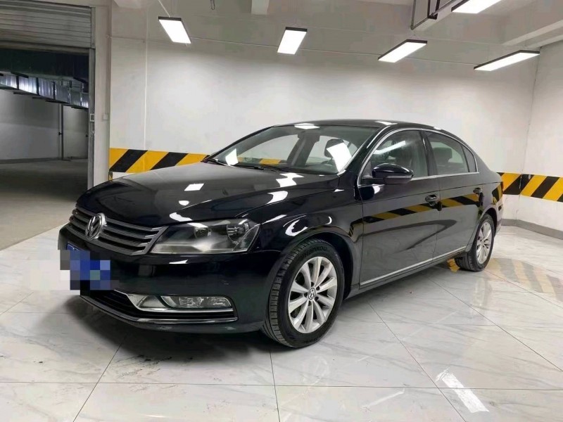 成都17年大众迈腾5