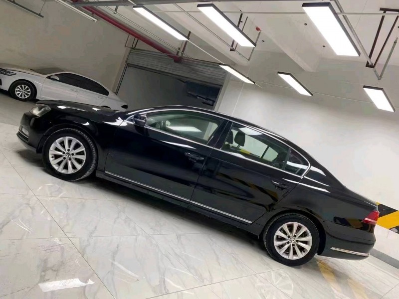 成都17年大众迈腾6