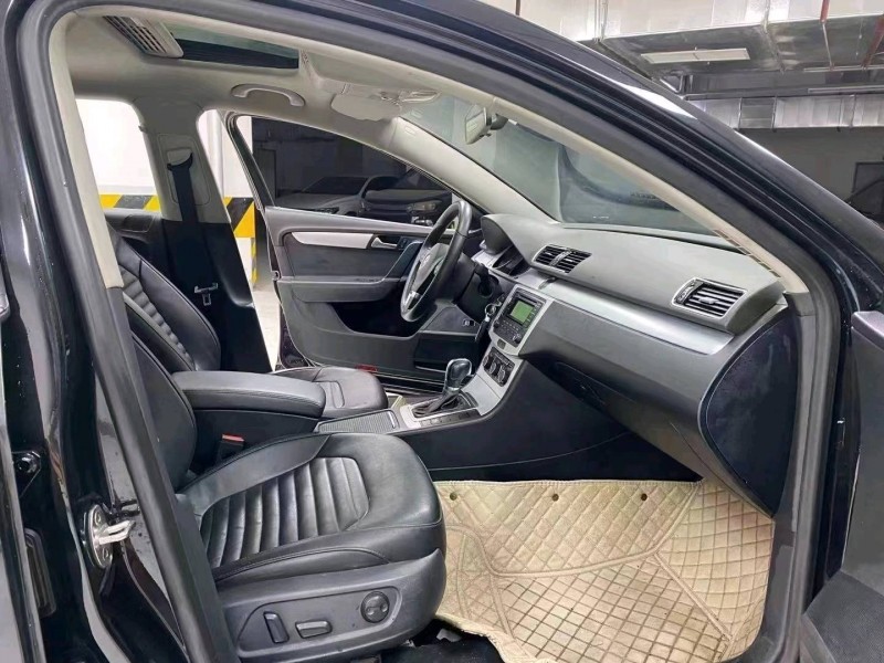 成都17年大众迈腾8