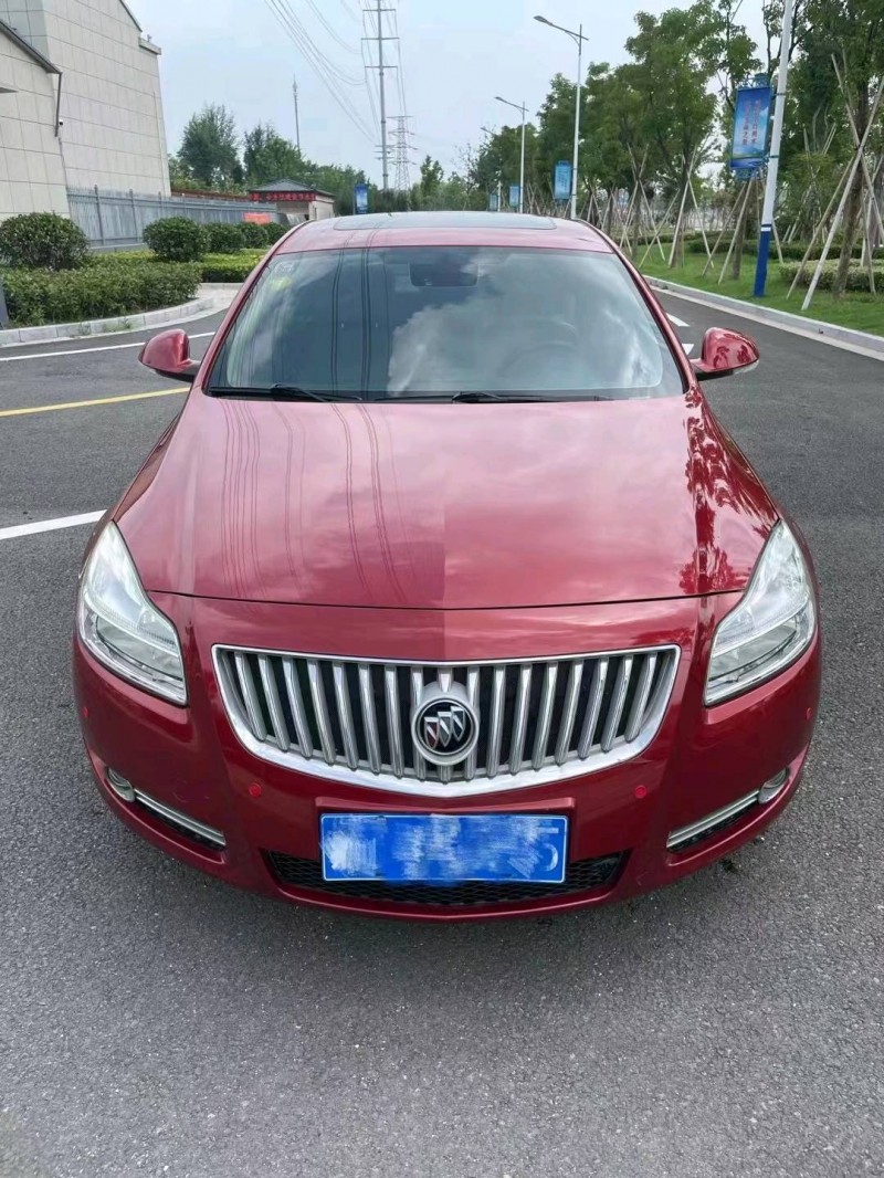 徐州12年别克君威1