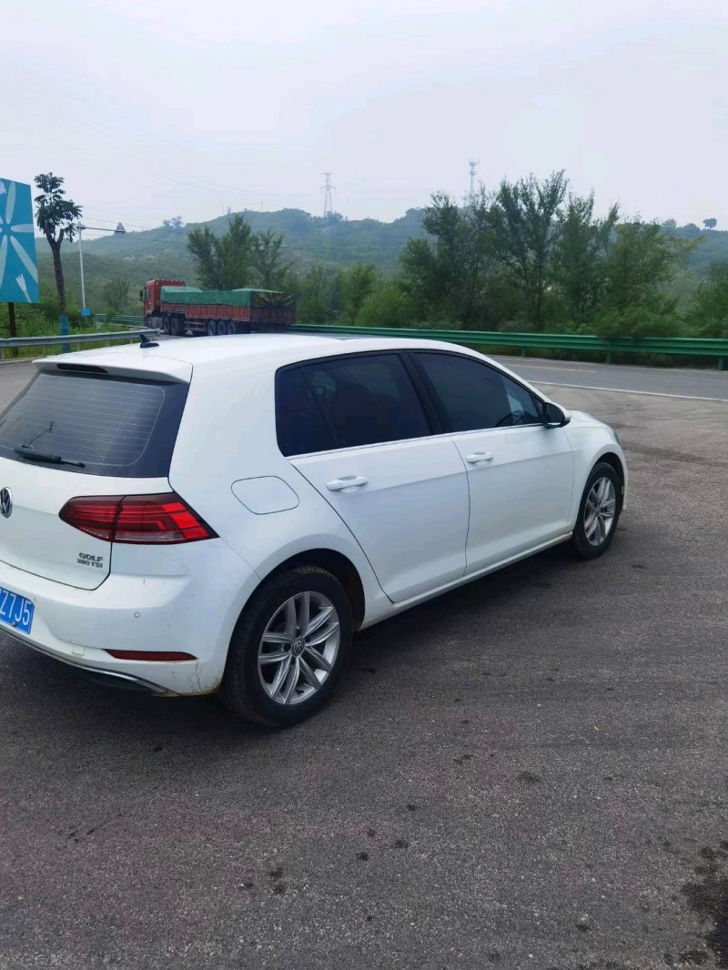 保定19年大众高尔夫2