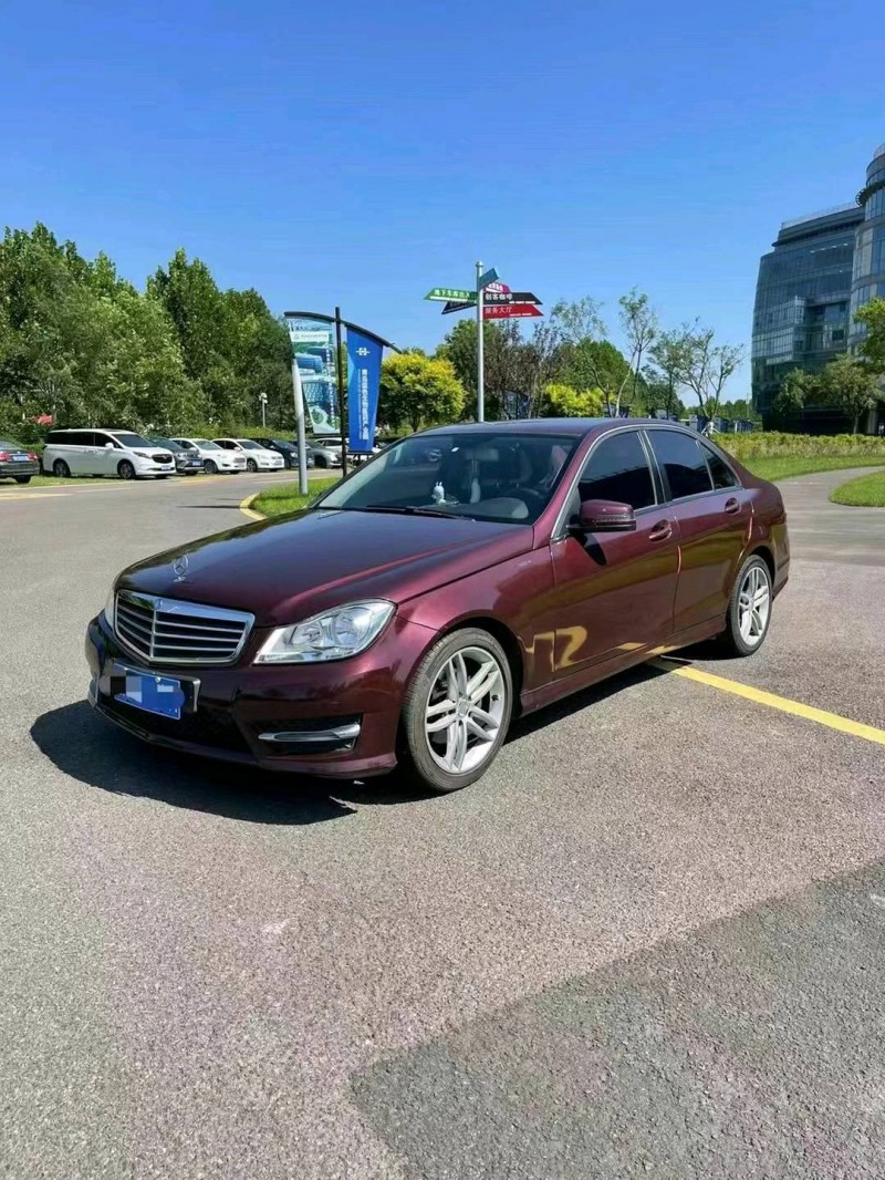 东营14年奔驰C2