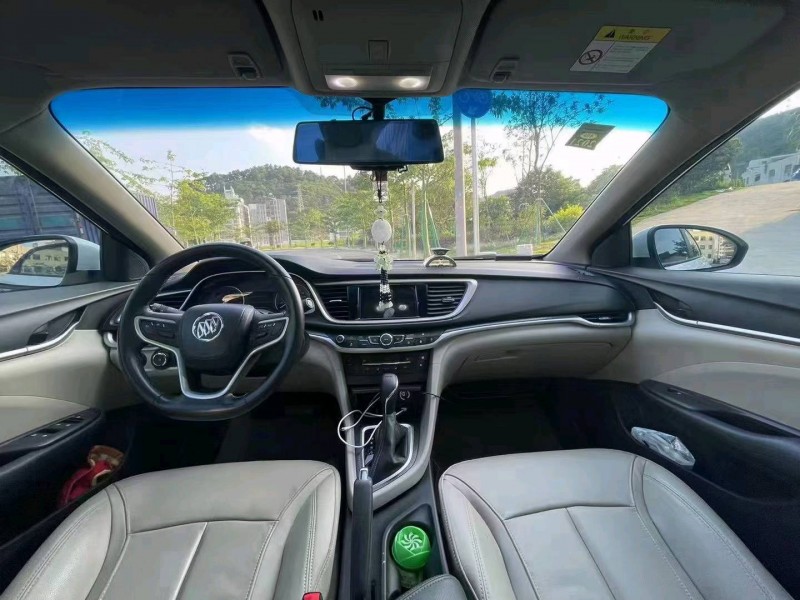 广州19年别克英朗2