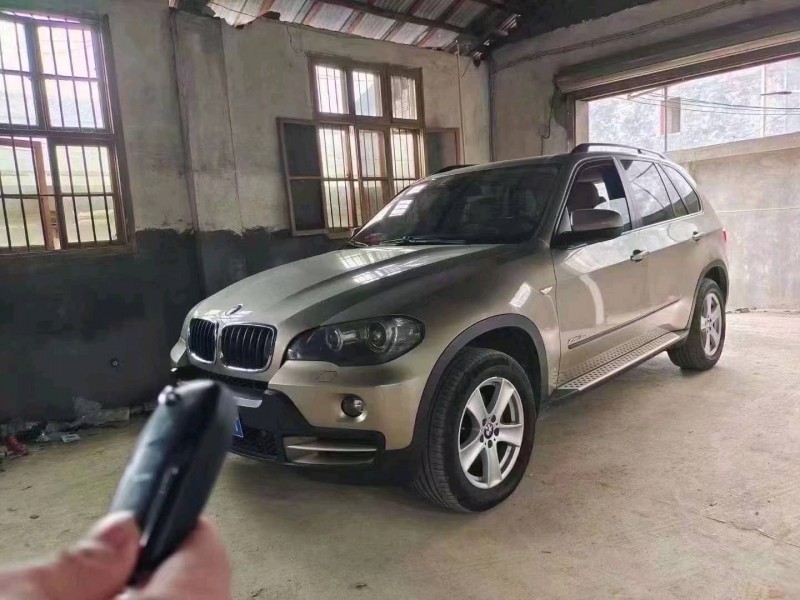 邵阳10年宝马X57