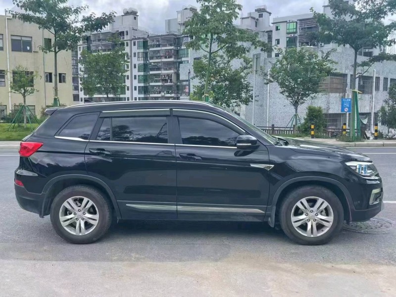 广州17年长安汽车CS754