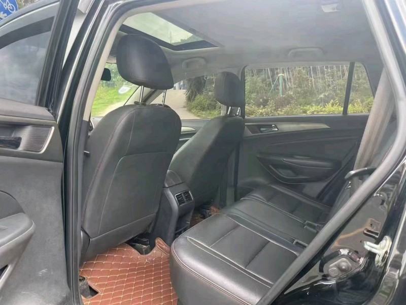 广州17年长安汽车CS758